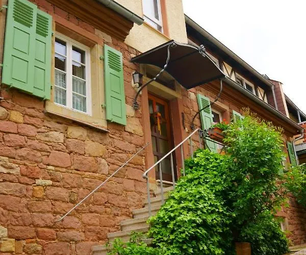 Gaestehaus Zum Weinbauer Rhodt unter Rietburg